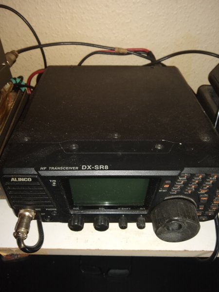 Brugtgrej - Sælges: alinco DX-SR8